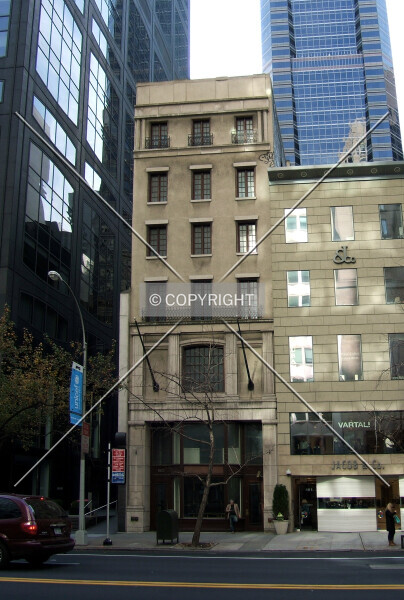 Photo 221-765-003