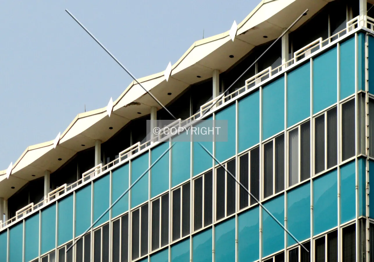 Detail of the upper floors from the west