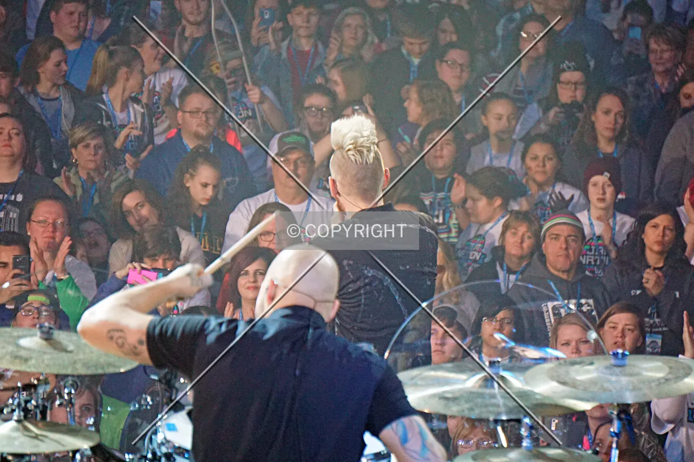 Colton Dixon singing at the 2017 Winter Jam concert; January 28, 2017