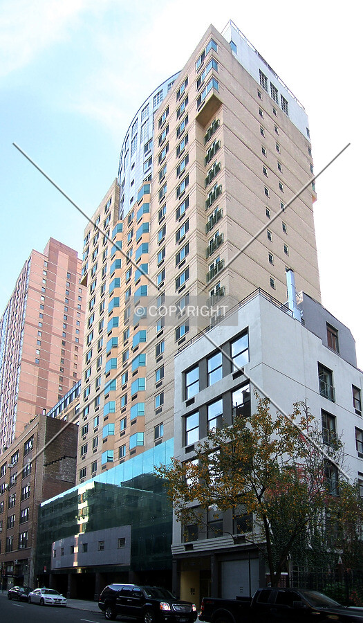 Photo 223-074-873
