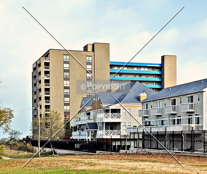 Photo 223-403-482