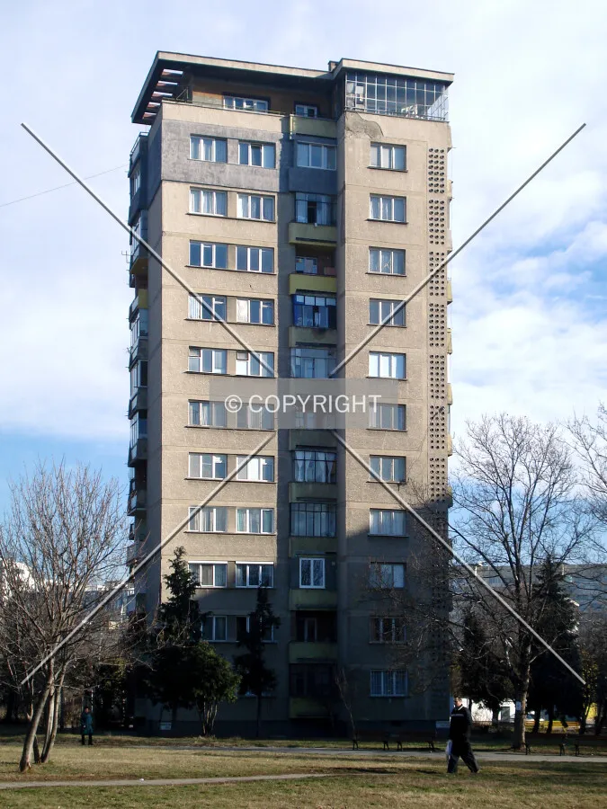 Full elevation