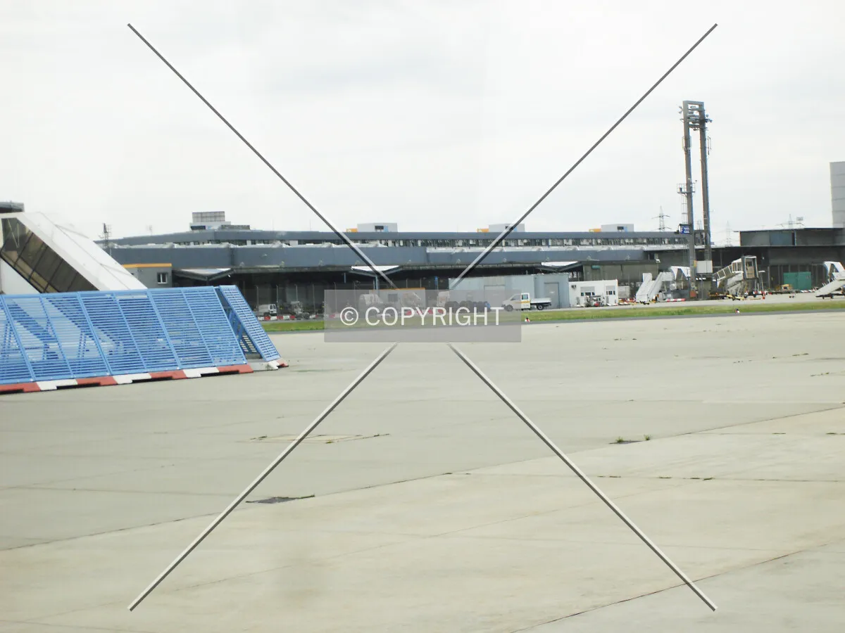 Photo 224-705-722