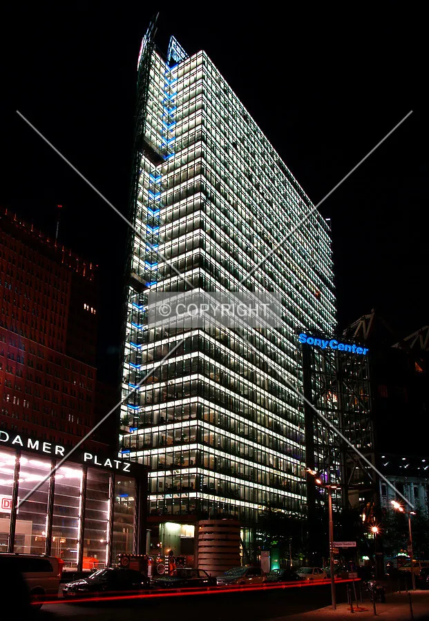 Northern facade as seen from Potsdamer Platz
