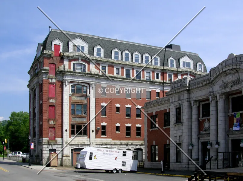 Photo 225-293-621