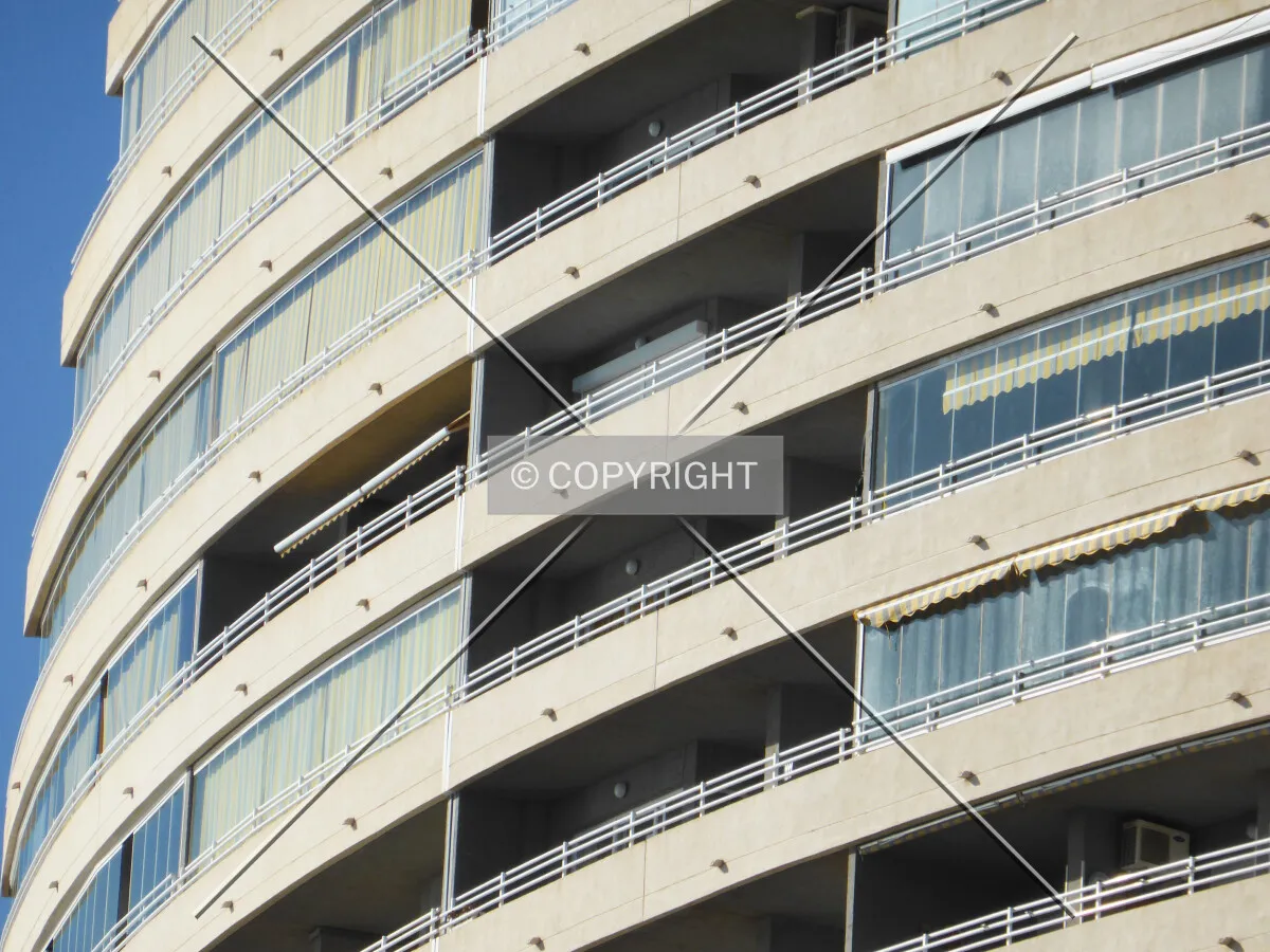 Photo 225-414-010