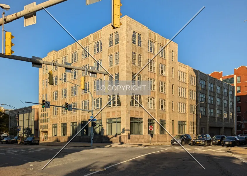 Photo 226-270-752
