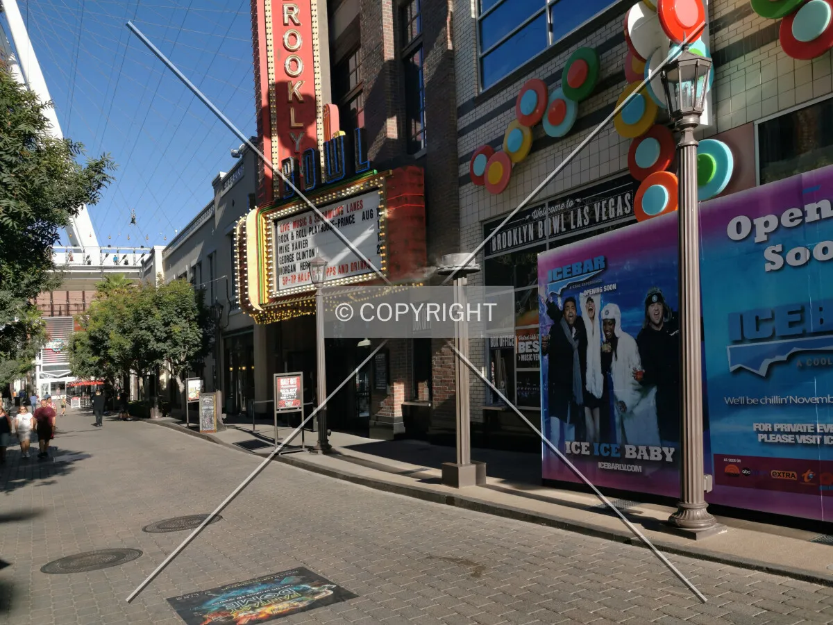 Photo 226-571-887