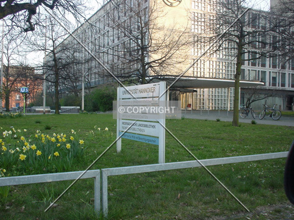 Sign when entering the University site