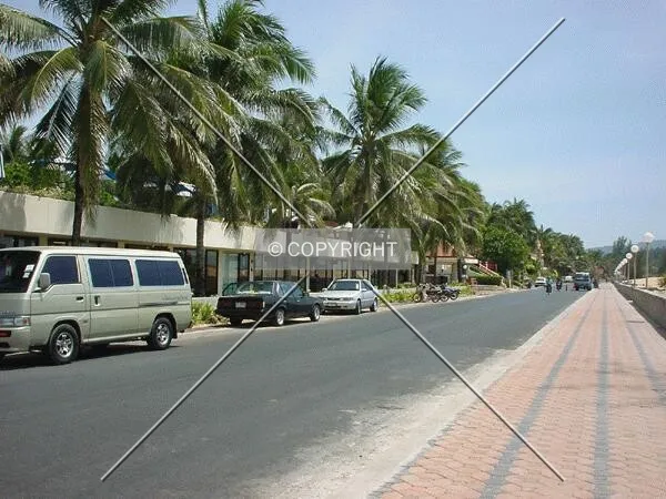 The main road off Karon Beach