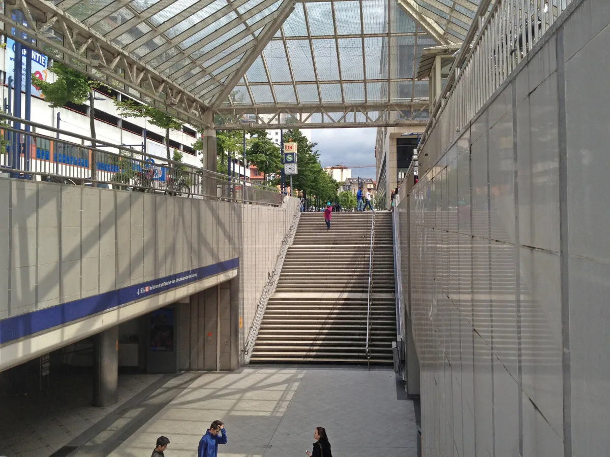 Photo 227-666-964