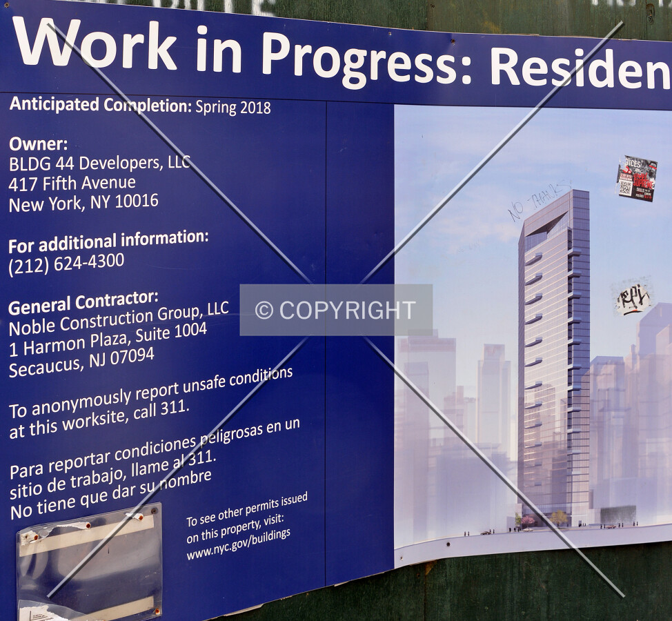 Photo of construction sign