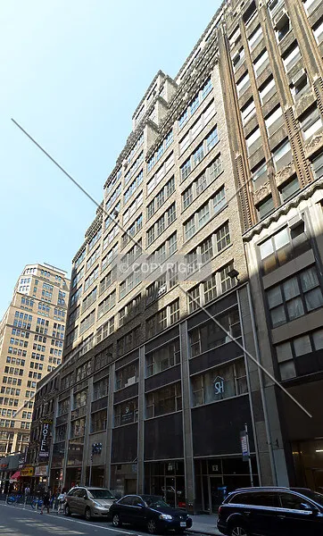 Photo 228-215-585