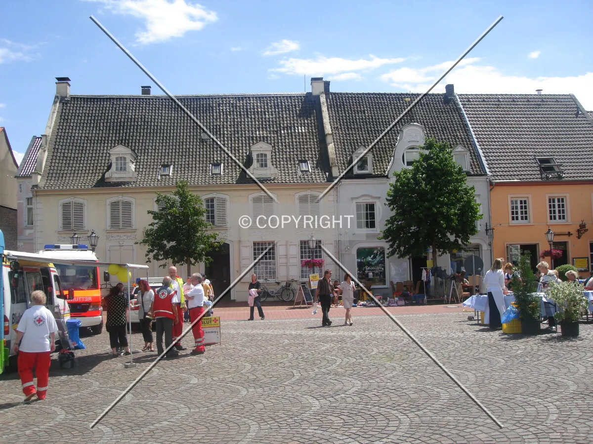 Typical houses at Großer Markt