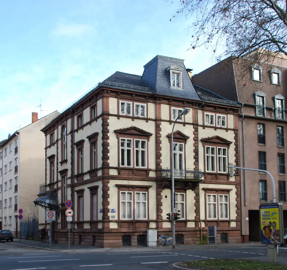 Photo 228-286-290