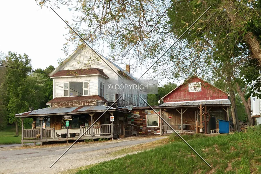 Photo 228-540-445