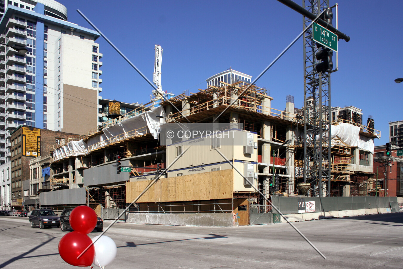 View from the opposite corner, with balloons from the Michigan Avenue Tower 2 site