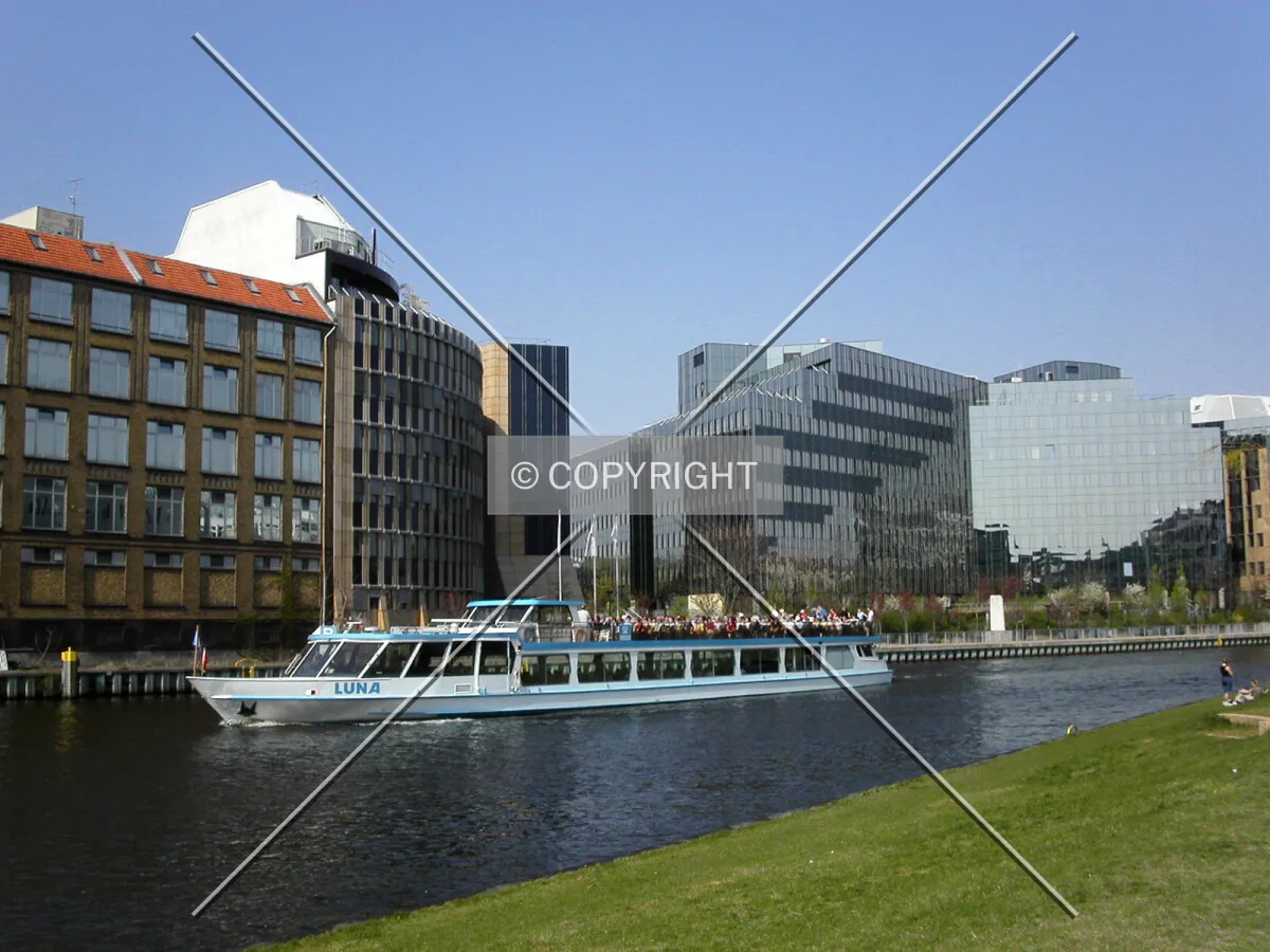The Spree River in its way through Charlottenburg