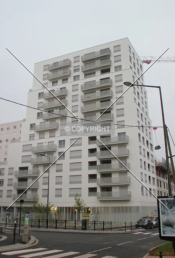 Photo 230-407-303