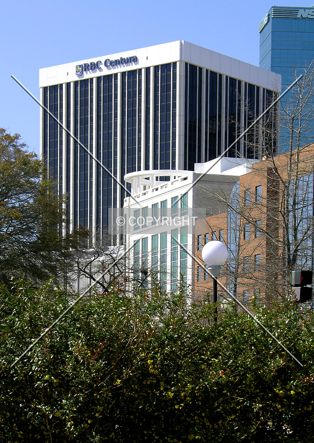 From City Hall Avenue to the northeast