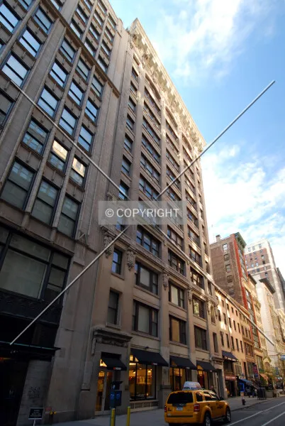 Photo 230-632-046