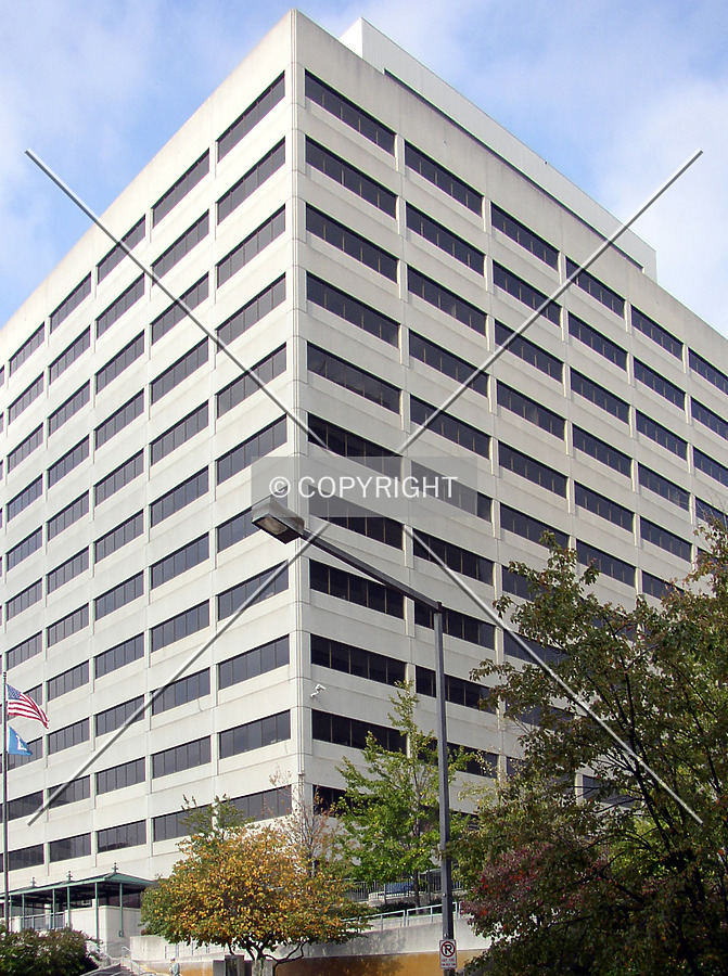 Looking northwest from Wall Avenue