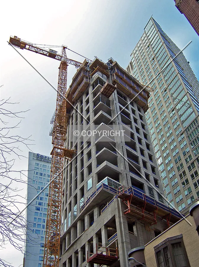 Looking up the southeast corner from Chestnut Street