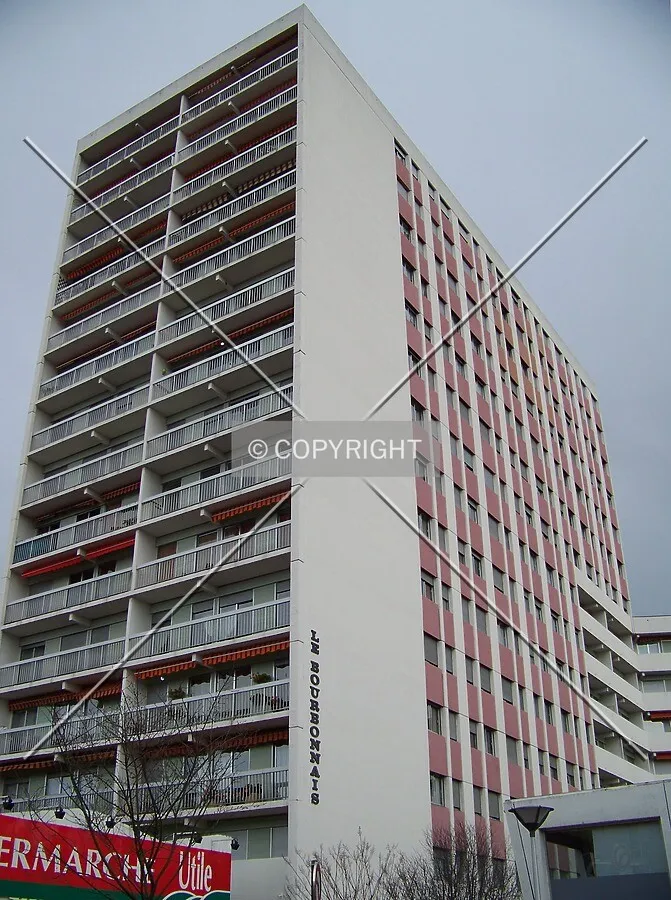 Corner view