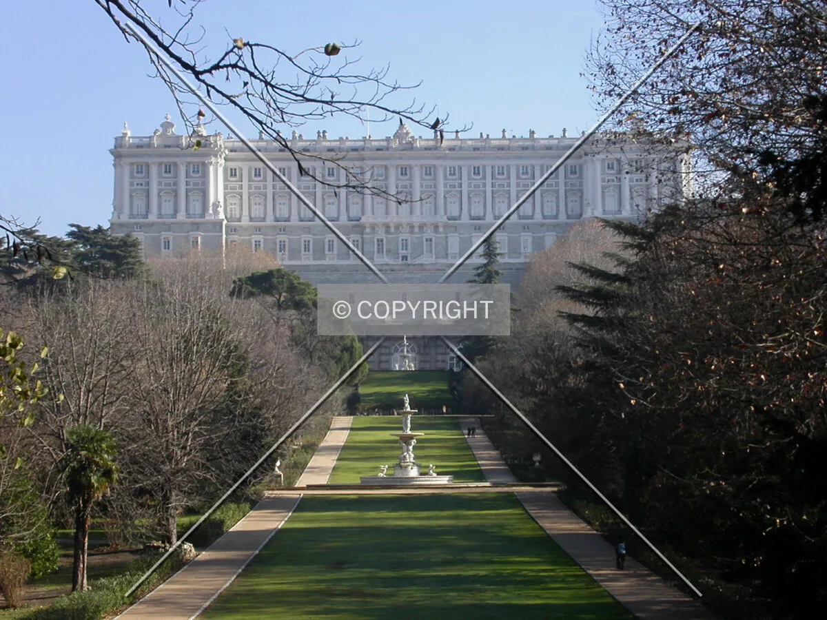 A view of the western's facade from the gardens