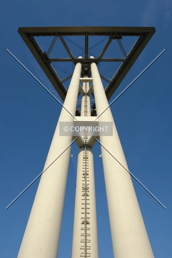 Looking up the advertising mast