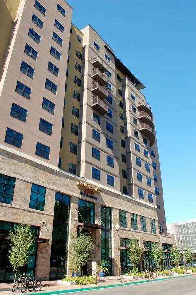 Photo 233-053-473