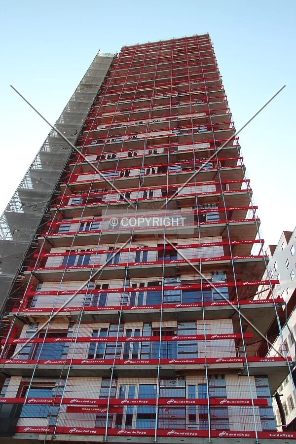 Looking up from Trelastgata