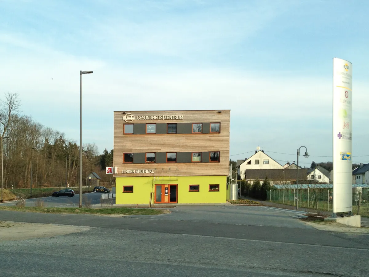 Photo 235-179-762