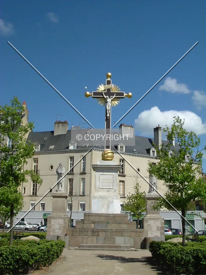 Le calvaire de la Place Maréchal Foch
