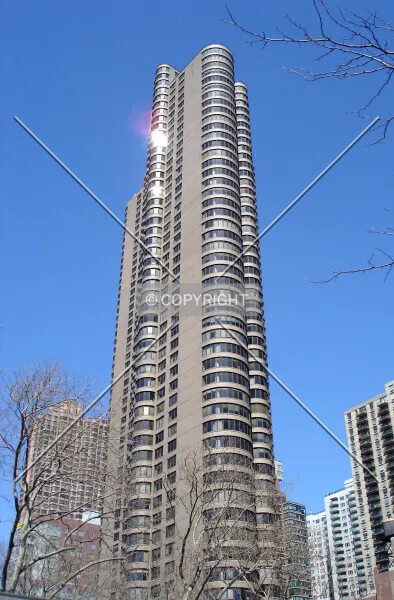 Photo 235-692-204
