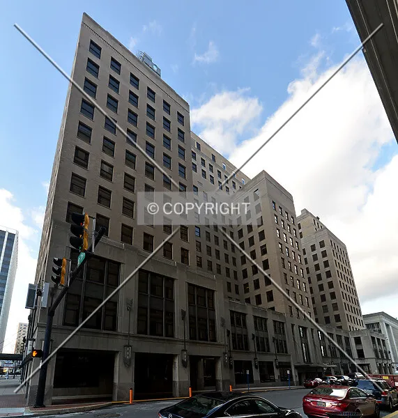 Photo 235-910-048