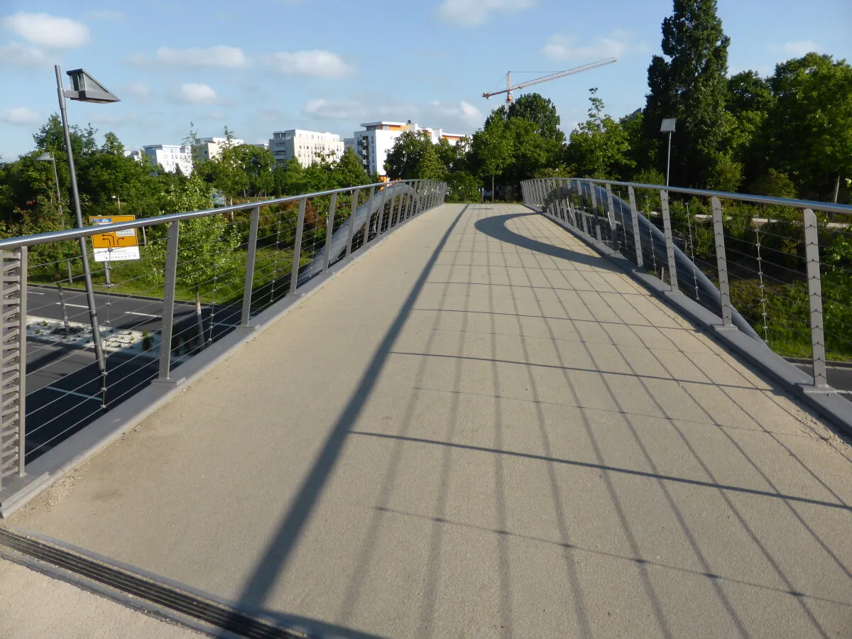Photo 238-307-191