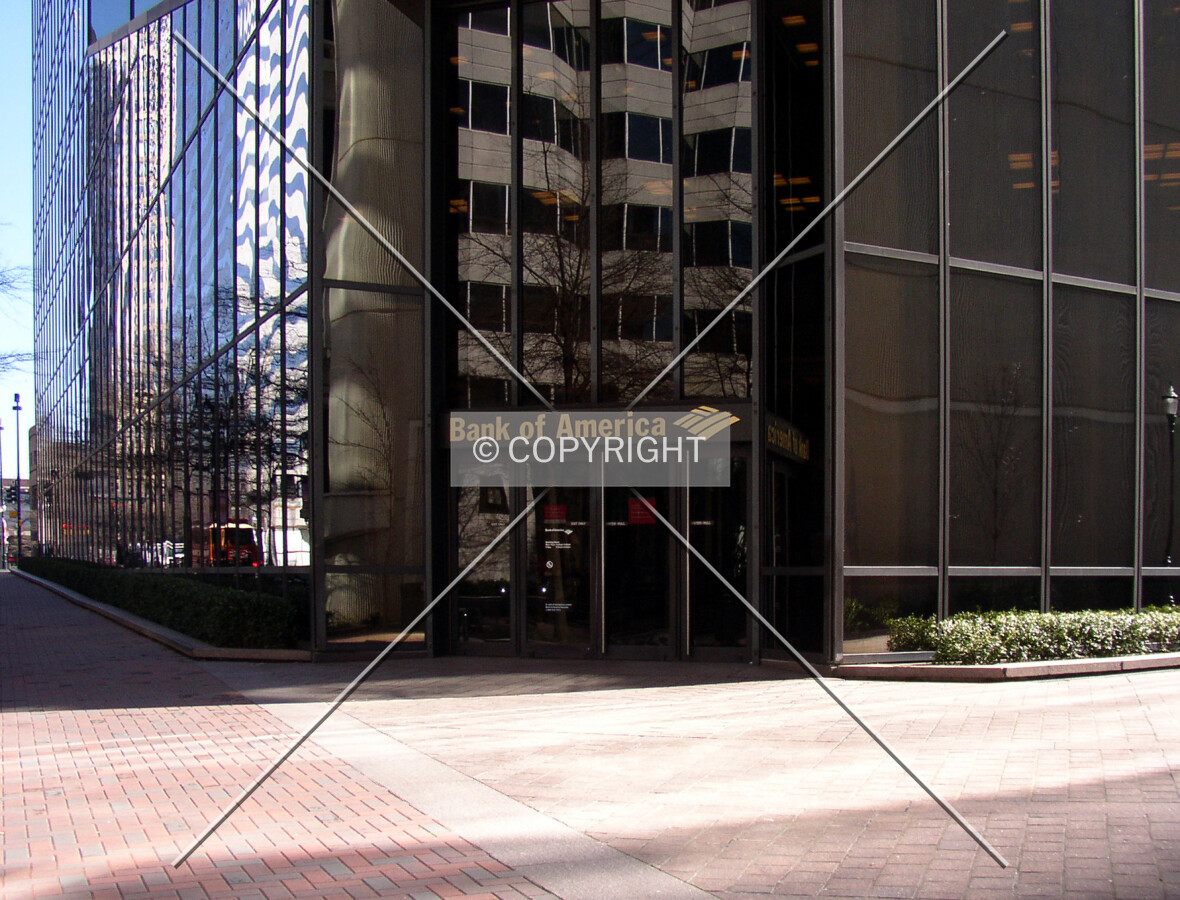 Southwest entrance off South Tryon Street