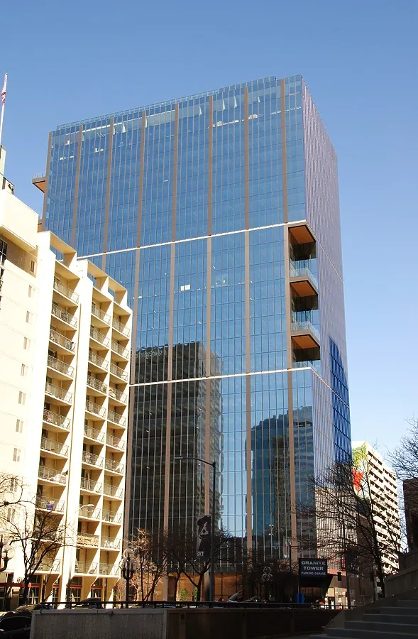 Photo 238-973-842