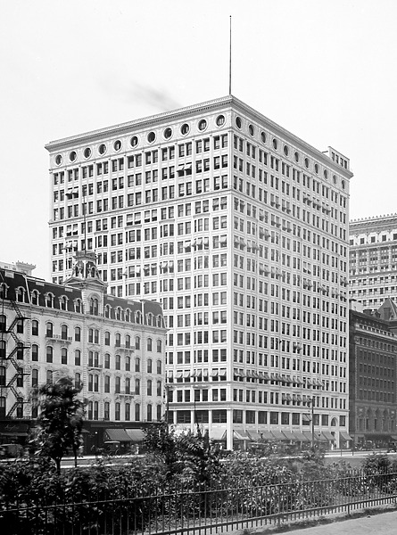 Photo 239-476-043