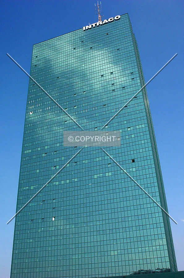 Looking up the main side