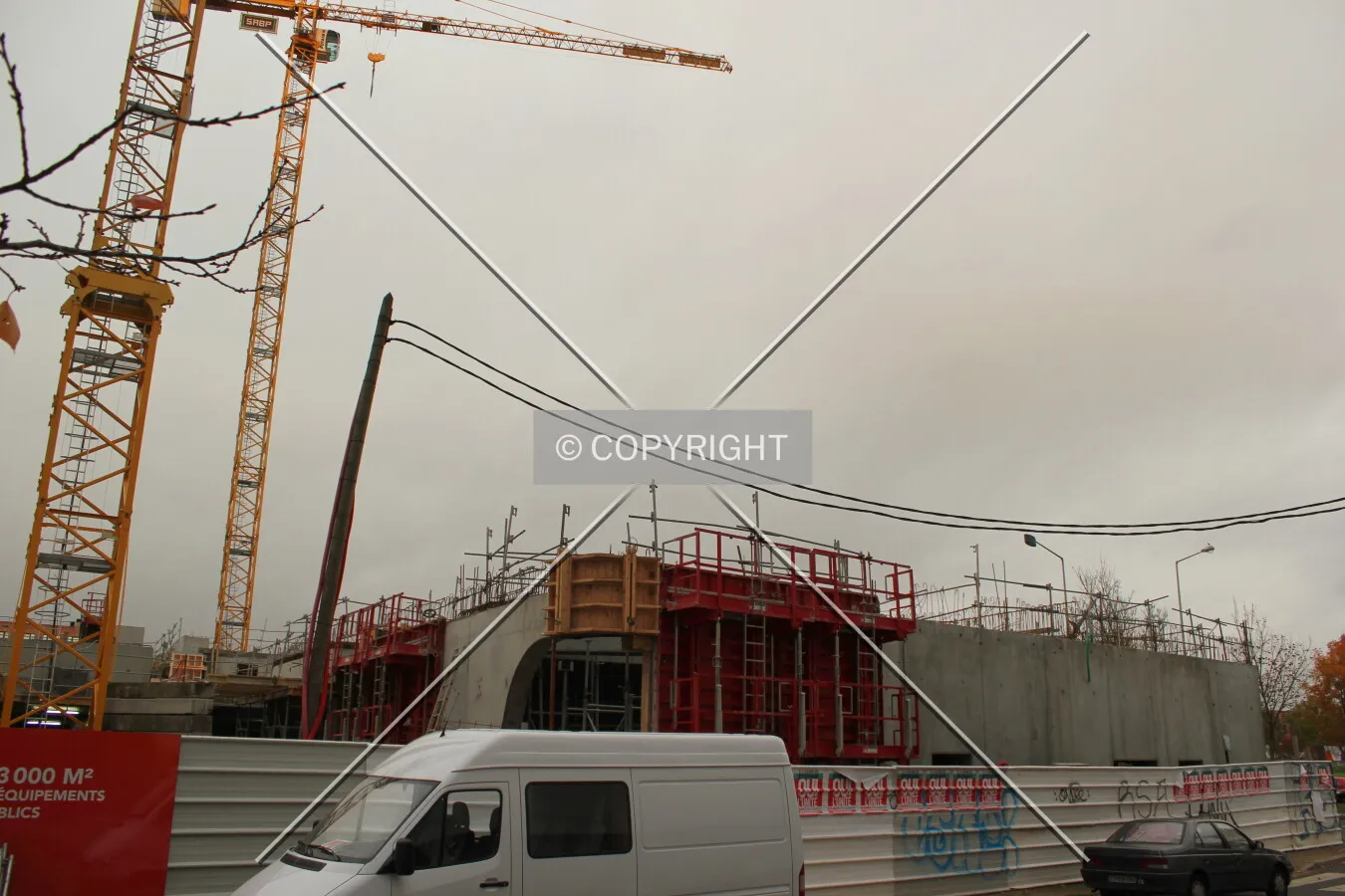 Photo 239-781-438