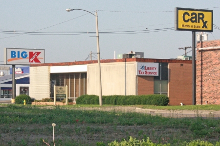 Photo 240-351-671