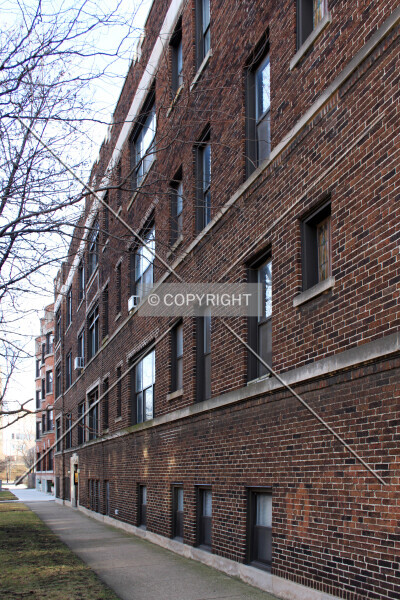 Photo 240-471-024