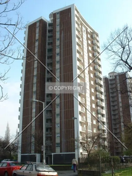 Photo 240-626-082