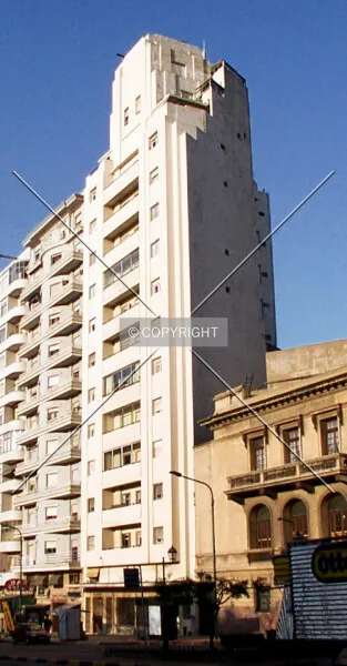 Photo 240-692-398