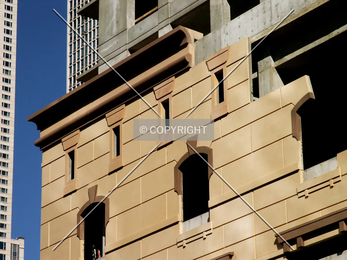 Italianate curtain wall