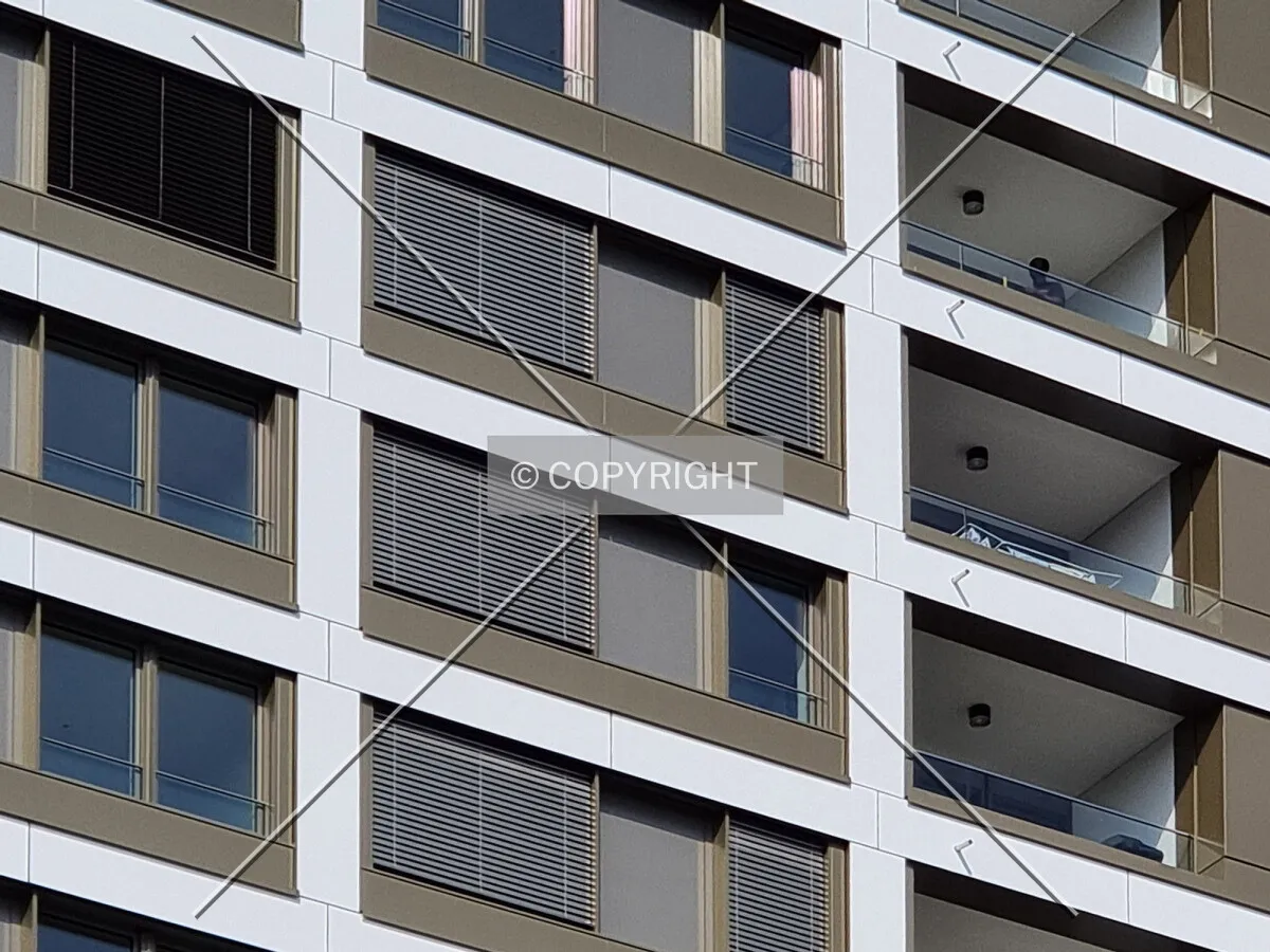 Photo 240-758-663