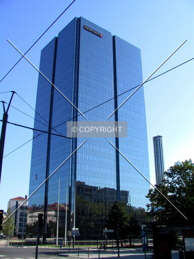 Photo 240-825-357