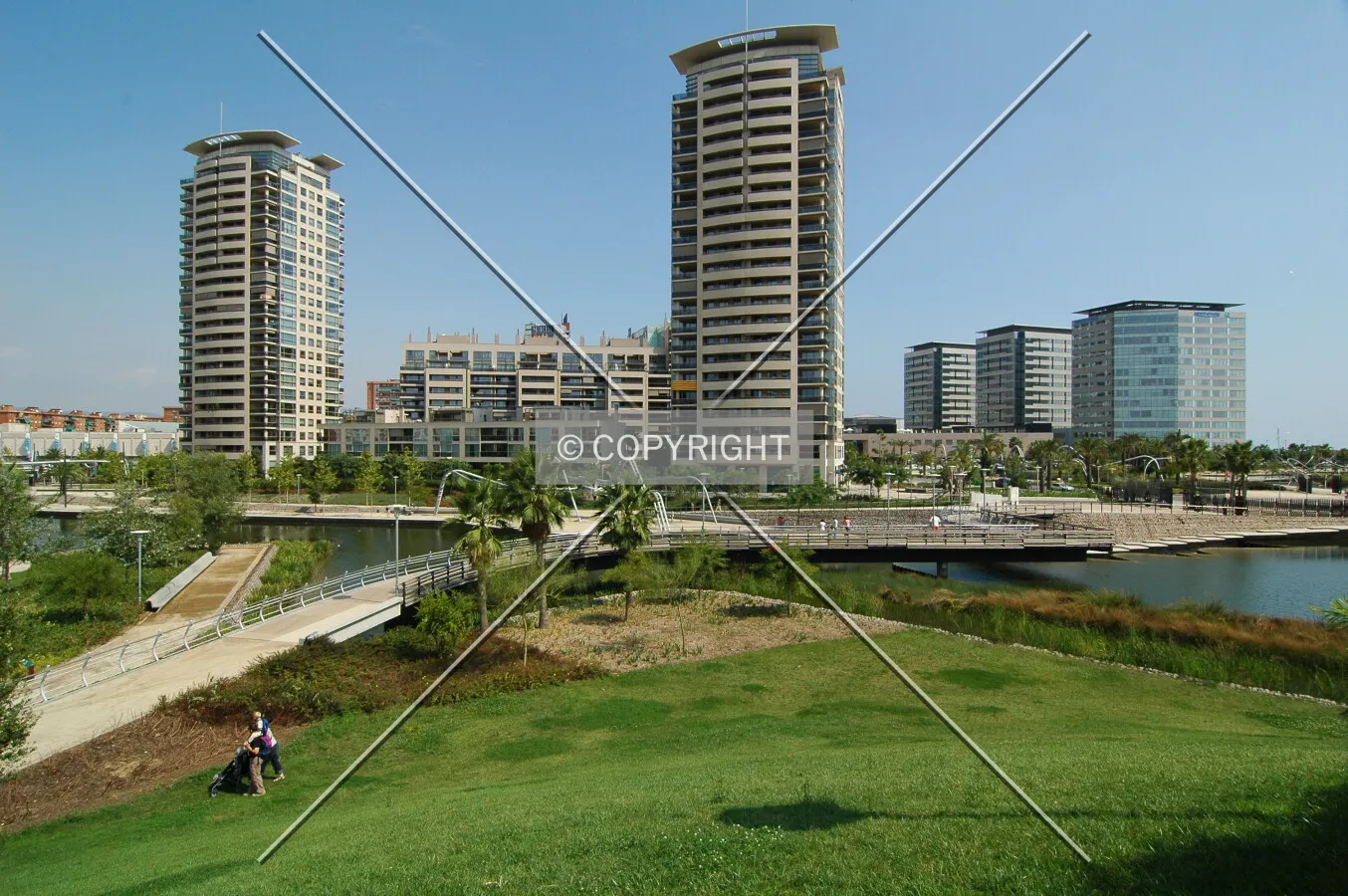 Illa del Bosc and office towers